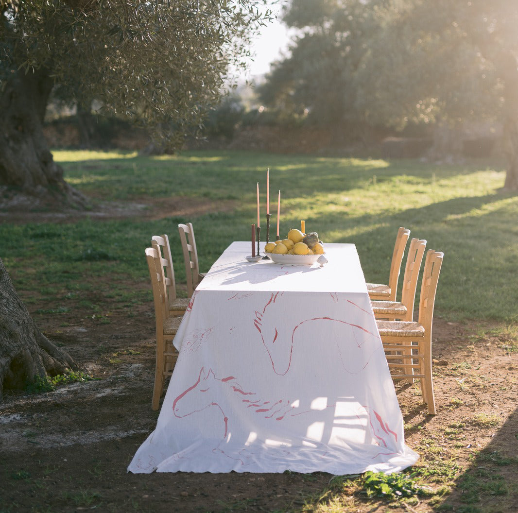 Unique Table Cloth Design and Painting