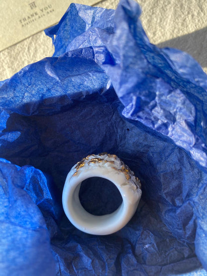 Porcelain ring