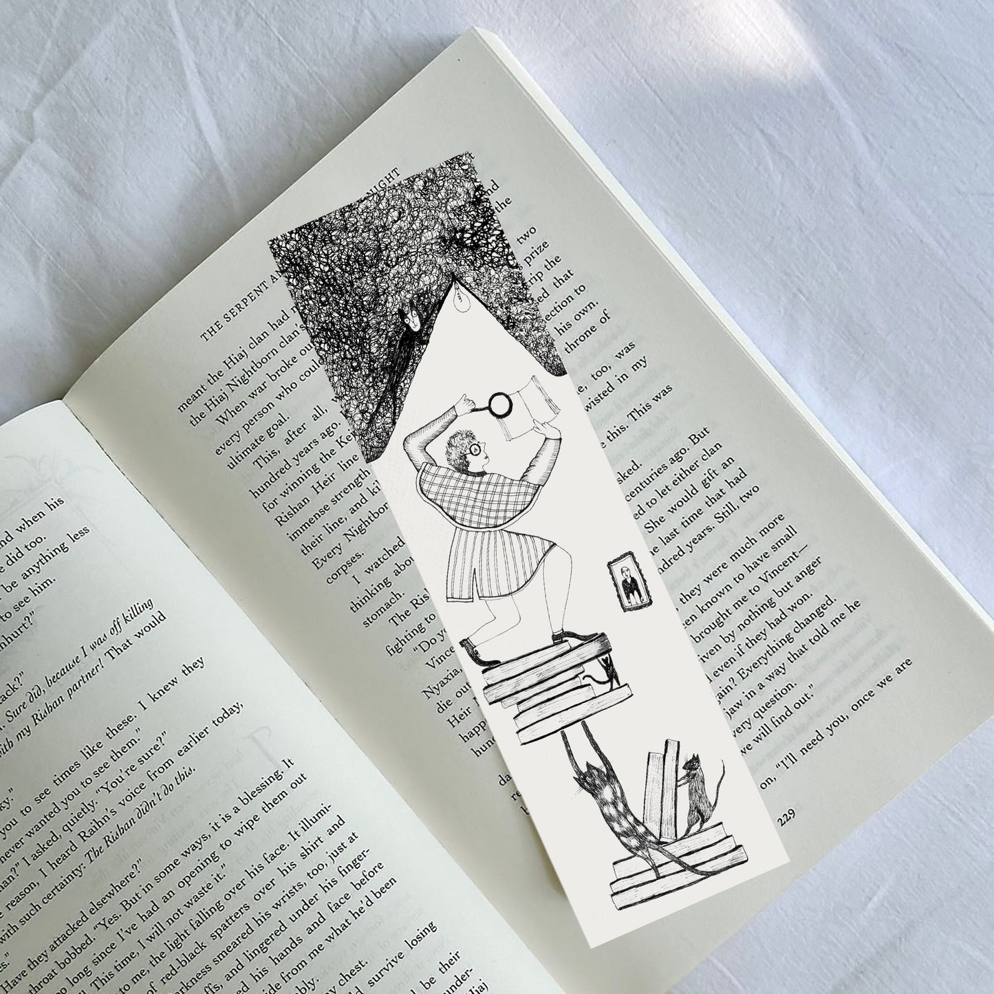 Crocodile Bookmark, Illustrated Literary Gift for Book Lovers